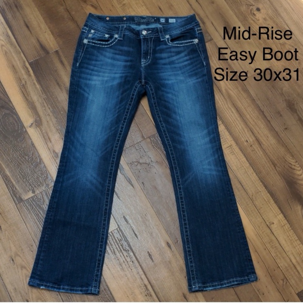 Miss Me Embellished Back Pocket Med-Rise Easy Boot jeans